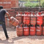 LPG Gas Price में बड़ा झटका! आज से सिलेंडर ₹60 महंगा, जानें अपने शहर का ताजा रेट